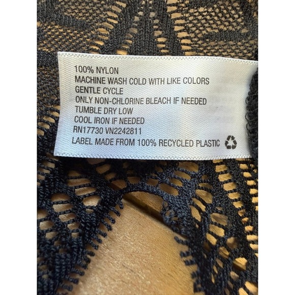 Black Lace Kimono Cardigan Sheer Floral Scalloped Handkerchief Hem OS Resortwear - Picture 8 of 9